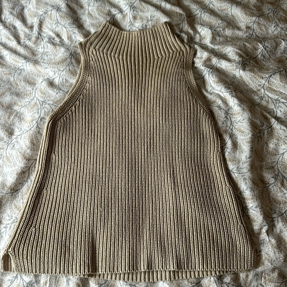 Madewell sweater tank, S